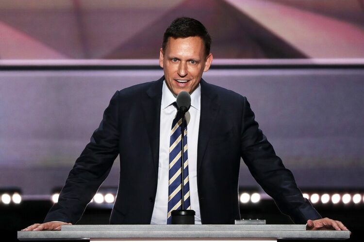 Filtraron la lista de miembros del exclusivo club Dialog de Peter Thiel Filtraron la lista de miembros del exclusivo club Dialog de Peter Thiel