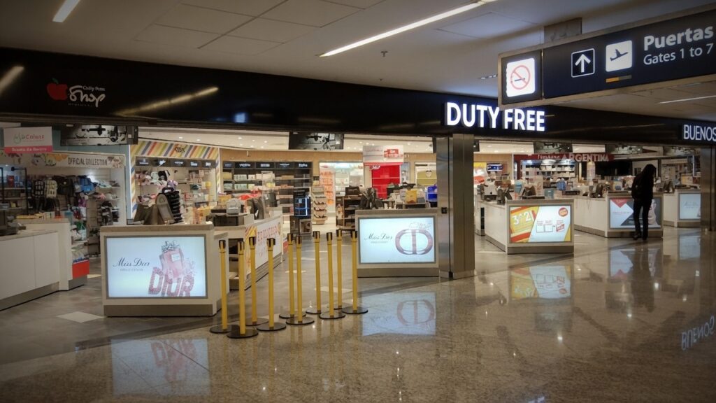 El Gobierno habilita un nuevo régimen para impulsar free shops en las fronteras terrestres El Gobierno habilita un nuevo régimen para impulsar free shops en las fronteras terrestres