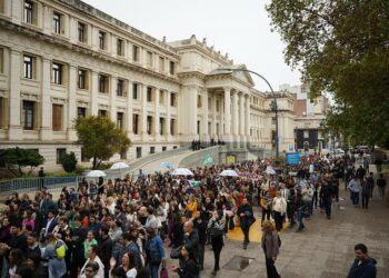 La Provincia habilitó una suba salarial del 2,6% para los judiciales