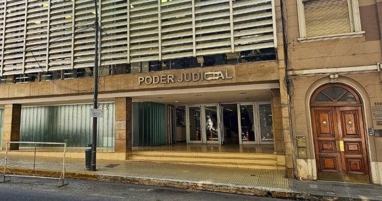 Entre otras cosas, piden que se garanticen niveles de ruido compatibles con el descanso humano.