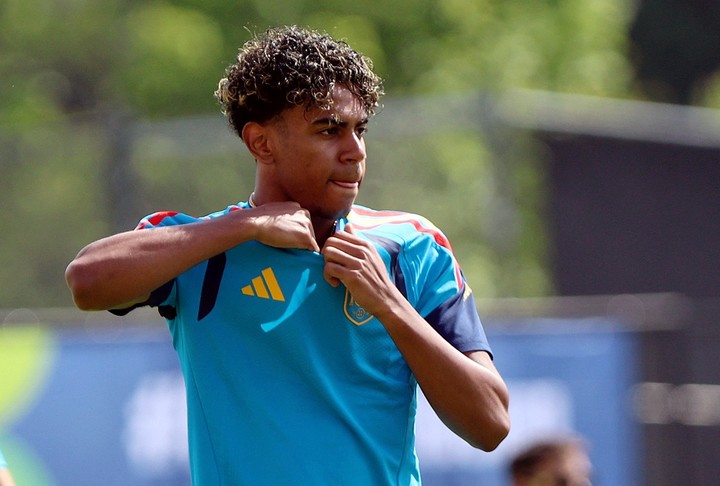 Agenda del Mundial 2026: quiénes juegan este lunes y por dónde verlo Lamine Yamal encabeza a una España que llega al Mundial con aspiraciones de campeón.
