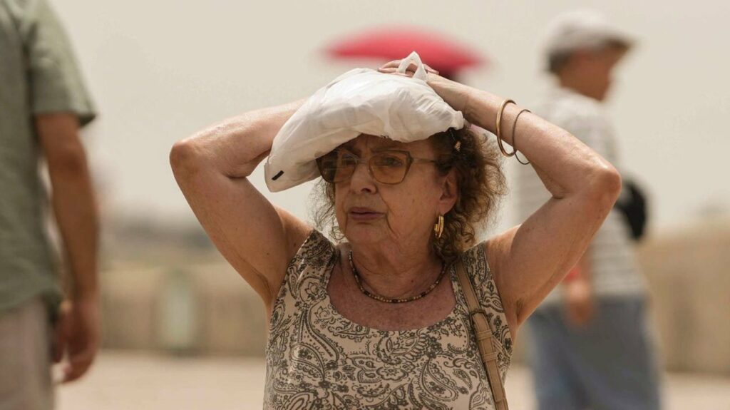 La ola de calor deja más de 200 muertos en España y agrava la crisis climática