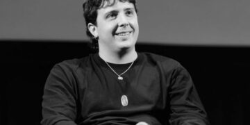 La Berlinale despidió a Lucas Vignale con un sentido mensaje Con apenas 28 años, Lucas A. Vignale había debutado en febrero de este año en la Berlinale con su ópera prima, El tren fluvial.