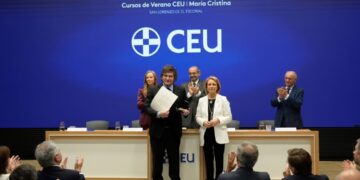 El presidente Javier Milei en la Universidad de San Pablo CEU.