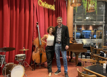 Los viernes ahora son de tango en la Confitería Oriental