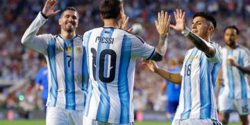Scaloni confirmó el equipo para el debut ante Argelia: Messi y Lautaro, la dupla ofensiva
