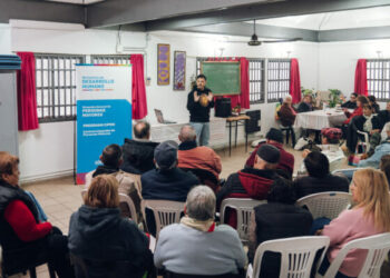 Continúan los talleres de Ciudadanía Digital para personas mayores Se dictan de forma gratuita en los Centros de Día.