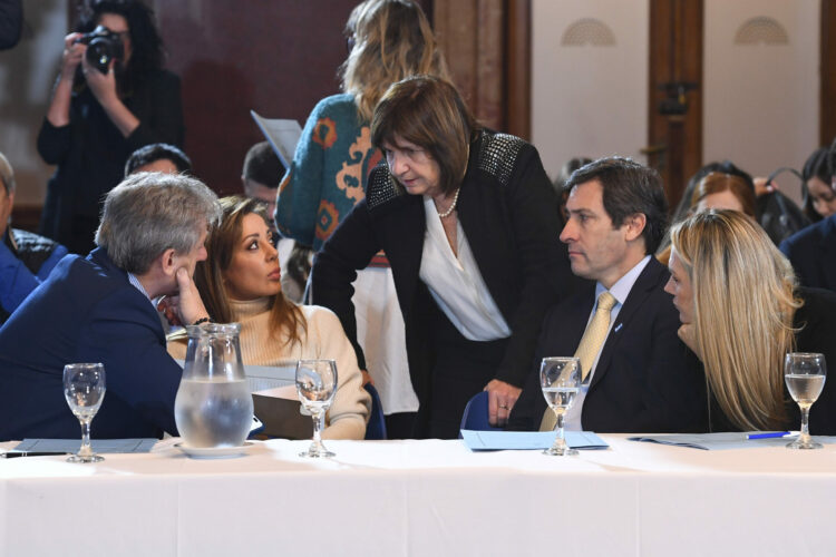 El Senado convoca a sesión para debatir propiedad privada y pliegos judiciales