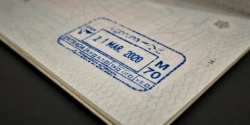 A través de un DNU, el Gobierno Nacional endureció las reglas para extranjeros reglas