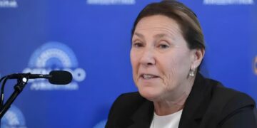 El Gobierno designó como jueza a la esposa del magistrado que investiga el caso $LIBRA