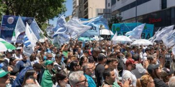 Caja de Jubilaciones: gremios exigieron a Llaryora poner fin al ajuste previsional Caja de Jubilaciones gremios exigieron a Llaryora poner fin al ajuste previsional