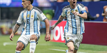 Con dos argentinos, la FIFA presentó el equipo ideal del Mundial