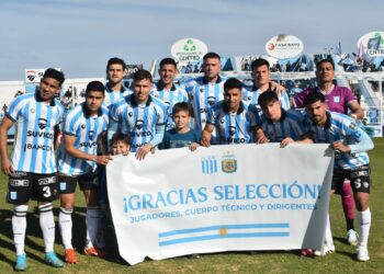 Con goles de Chavarría, Racing se impuso de local ante San Telmo