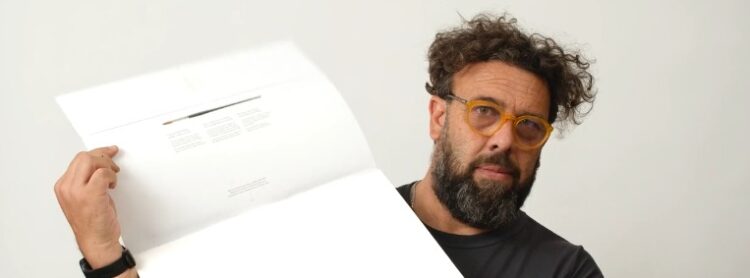 Música y corazón para el tratamiento de Daniel "Pito" Campos Daniel Campos, conocido artísticamente como Pito Campos, es artista plástico, ilustrador y acuarelista cordobés. De formación autodidacta, su obra abarca diarios, revistas, libros infantiles y murales, además de haber sido reconocida en concursos nacionales e internacionales.