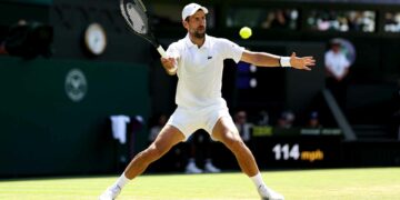Djokovic venció a Safiullin y avanzó a los cuartos de Wimbledon