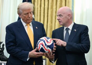 Donald Trump y Gianni Infantino