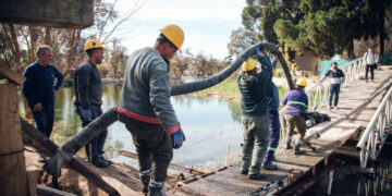 El Parque Sarmiento recupera su puente entre la Isla Encantada y la Crisol
