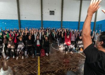 El curso tendrá modalidad teórico-práctica y comenzará el 15 de agosto en el Polideportivo General Bustos.