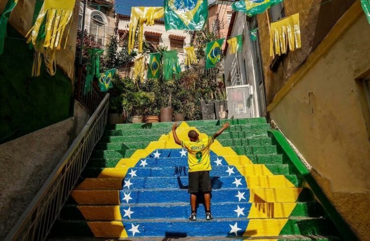 El sueño del hexa volvió a postergarse para Brasil La derrota contra Noruega estira la crisis de la selección brasileña, que sumará casi tres décadas sin títulos mundialistas.