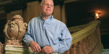 Murió Emilio Basaldúa, exdirector del Colón y referente de la escenografía argentina
