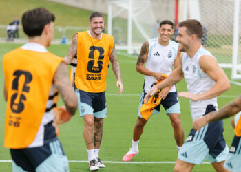 La Selección en su entrenamiento de ayer.