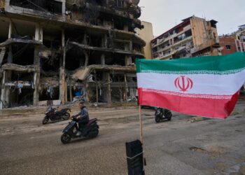 Escala la tensión entre Estados Unidos e Irán con ataques cruzados y nuevas amenazas