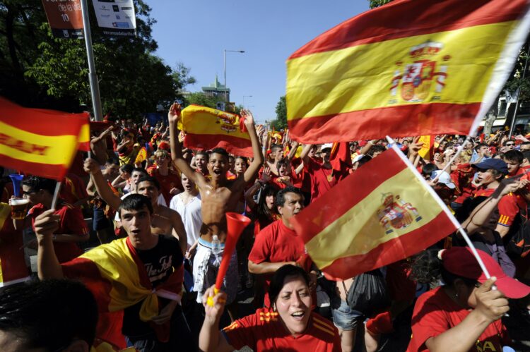 España desafía a la mufa y ya sueña con una segunda estrella España