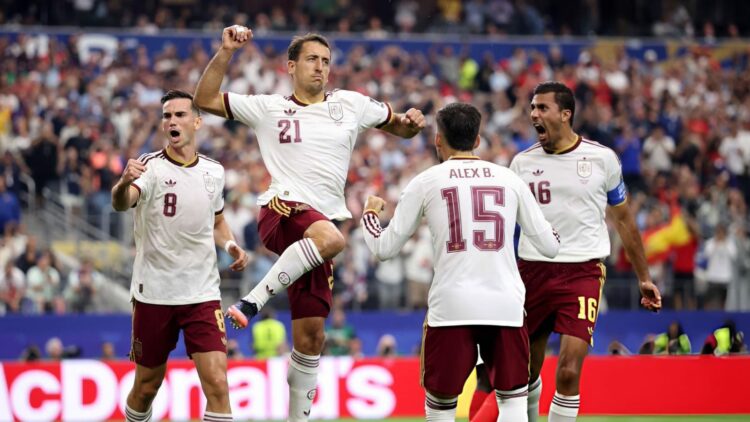 España le dio una paliza táctica a la Francia de las estrellas y clasificó a la final del Mundial España le dio una paliza táctica a la Francia de las estrellas y clasificó a la final del Mundial