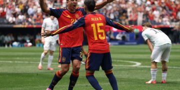 España maneja la pelota y derrota por la mínima a Austria en los 16avos de final España maneja la pelota y derrota por la mínima a Austria en los 16avos de final