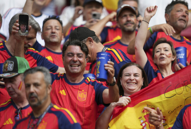 España va por la peligrosa Bélgica en cuartos de final.