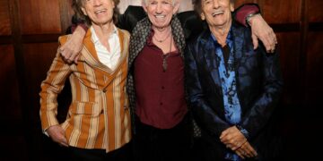 Mick Jagger (83), Keith Richards (82) y Ronnie Wood (79).