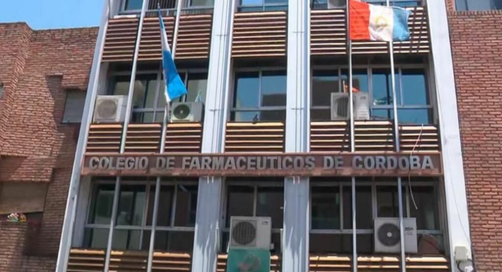 Germán Daniele: vender medicamentos fuera de la farmacia pone en riesgo la salud pública "Lo que está en riesgo no es la actividad farmacéutica, sino la salud de la población", Germán Daniele, presidente Colegio de Farmacéuticos de Córdoba.