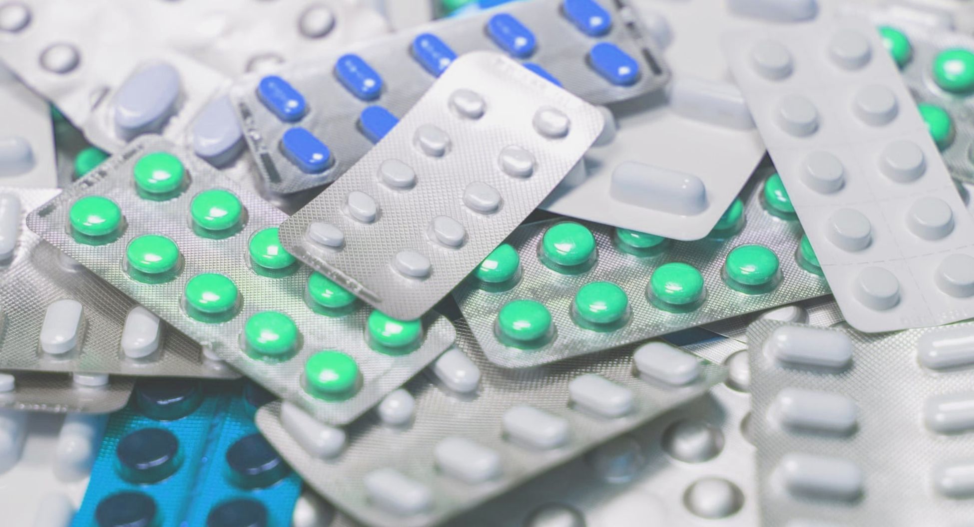 "Ningún medicamento es una golosina", sostuvo presidente Colegio de Farmacéuticos de Córdoba.