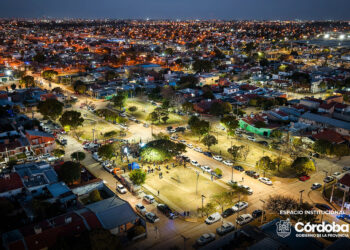 La plaza de Bº Industrial Oeste ya cuenta con nuevo sistema de iluminación LED y será puesta en valor