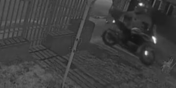 Inseguridad en Córdoba: le dispararon a matar para robarle la moto