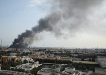 Irán atacó a aliados de EE.UU. y dos soldados estadounidenses murieron Irán atacó a aliados de EE.UU. y dos soldados estadounidenses murieron