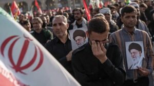 Irán despide a Alí Jamenei con una histórica movilización y llamados de venganza Irán despide a Alí Jamenei con una histórica movilización y llamados de venganza