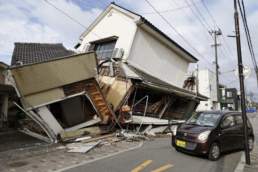 Japón vuelve a temblar: un nuevo sismo agrava la emergencia en Kumamoto Japón vuelve a temblar: un nuevo sismo agrava la emergencia en Kumamoto