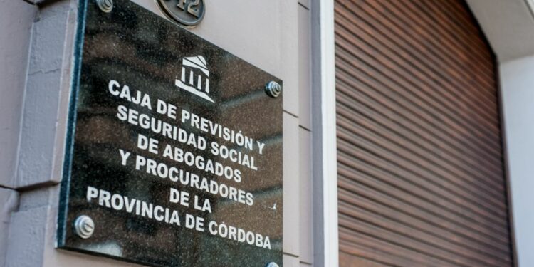 Justicia de Córdoba la Caja de Abogados pidió garantizar el servicio judicial