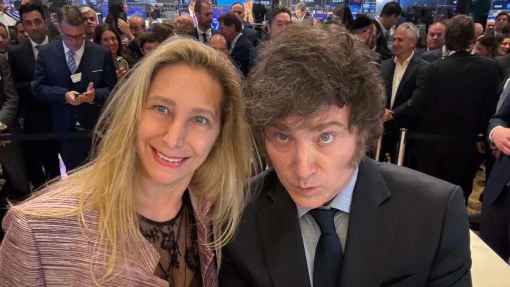Karina y Javier Milei.