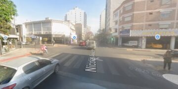 La Justicia investiga el fallecimiento de un hombre dentro de un Fiat Siena Auto