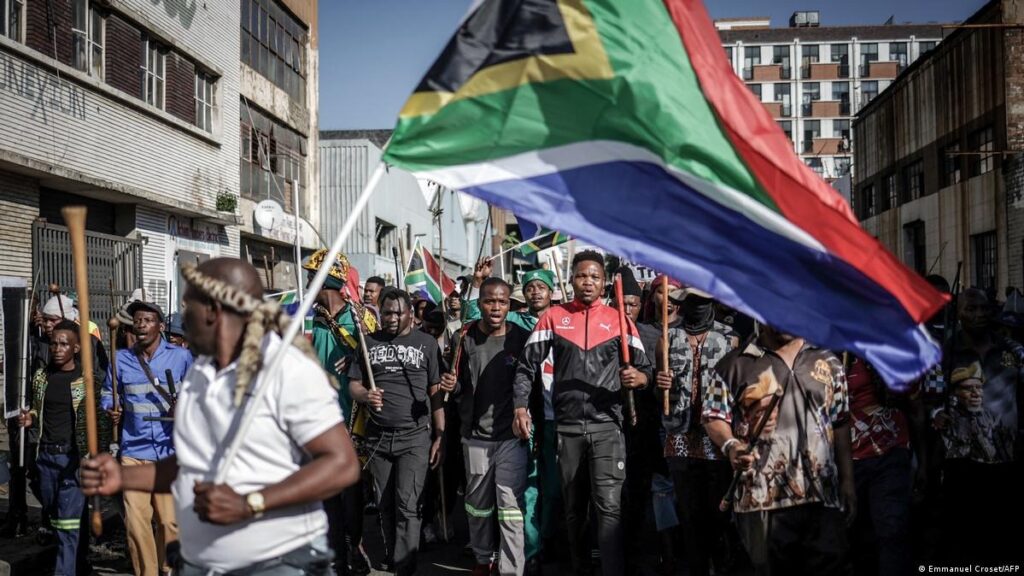 La construcción de un enemigo: Sudáfrica atraviesa una nueva ola xenófoba