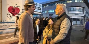 La elección de Armando Bó para dirigir esta adaptación aporta una jerarquía artística e internacional al proyecto.