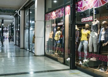 Las ventas minoristas cayeron 14% en Córdoba y la rentabilidad también retrocedió