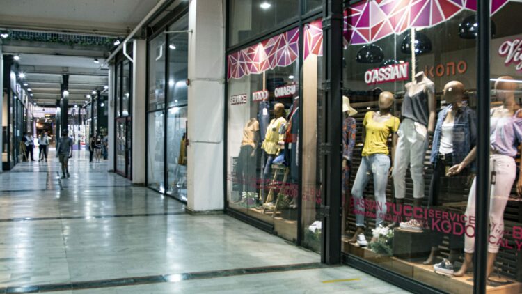 Las ventas minoristas cayeron 14% en Córdoba y la rentabilidad también retrocedió El comercio minorista volvió a registrar un desempeño negativo durante julio.