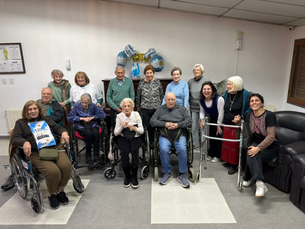Los “actores y autores” de una residencia para personas mayores presentan su obra teatral