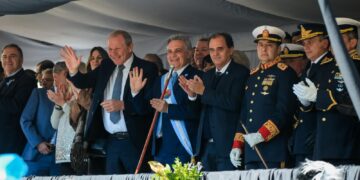 El gobernador Martín Llaryora encabezó este jueves en Río Cuarto los actos centrales organizados por el Gobierno de Córdoba para conmemorar un nuevo aniversario de la Declaración de la Independencia.