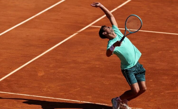 Navone y Díaz Acosta ganaron en la primera ronda de Kitzbuhel La "Nave" enfrentará al ganador del cruce entre el alemán Jan-Lennard Struff y el kazajo Alexander Shevchenko.