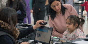 Operativo DNI llega a dos barrios de Córdoba con trámites gratuitos Operativo DNI llega a dos barrios de Córdoba con trámites gratuitos