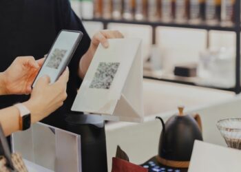 Pagos con QR superaron los 100 millones de operaciones en mayo